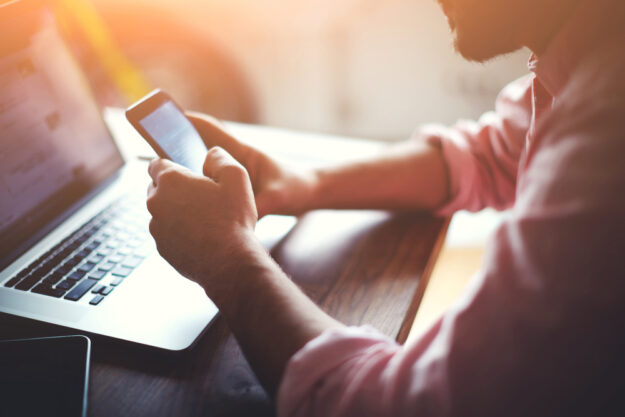 Twitter Provides Tips on How to Maximize Carousel Ads and Posts