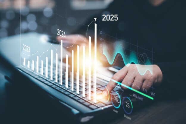 10 Effective Growth Marketing Hacks and Strategies for Your Startup