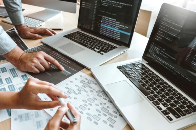 The Importance of Web Design for Converting Visitors Into Customers